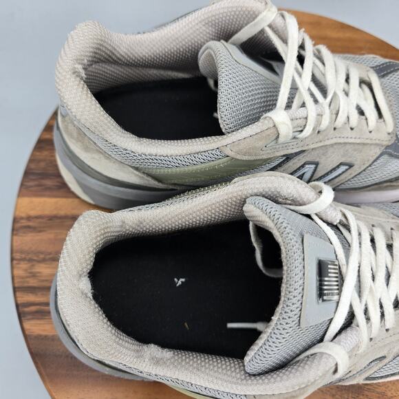 New Balance 990v5 Shoes Mens 9 2E Wide Gray Suede Leather USA Athletic Sneakers main image 9